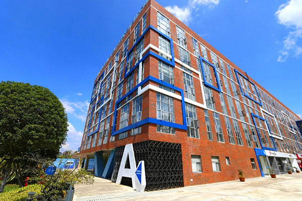 貴州輕工職業(yè)技術(shù)學院 匠心鑄就輕工人才，特色引領(lǐng)職教新風